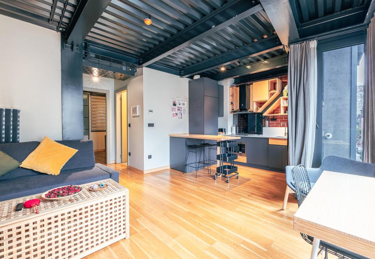 Homie Suites - "Loft 27" Urban Comfort Suites In The Heart Of Cihangir Стамбул Экстерьер фото