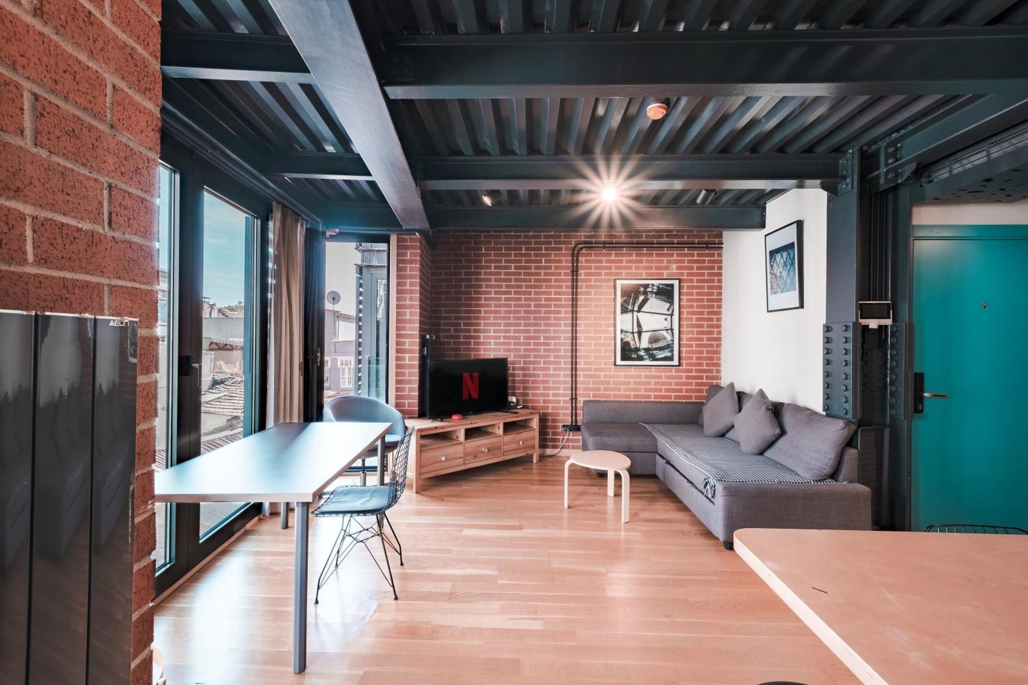 Homie Suites - "Loft 27" Urban Comfort Suites In The Heart Of Cihangir Стамбул Экстерьер фото