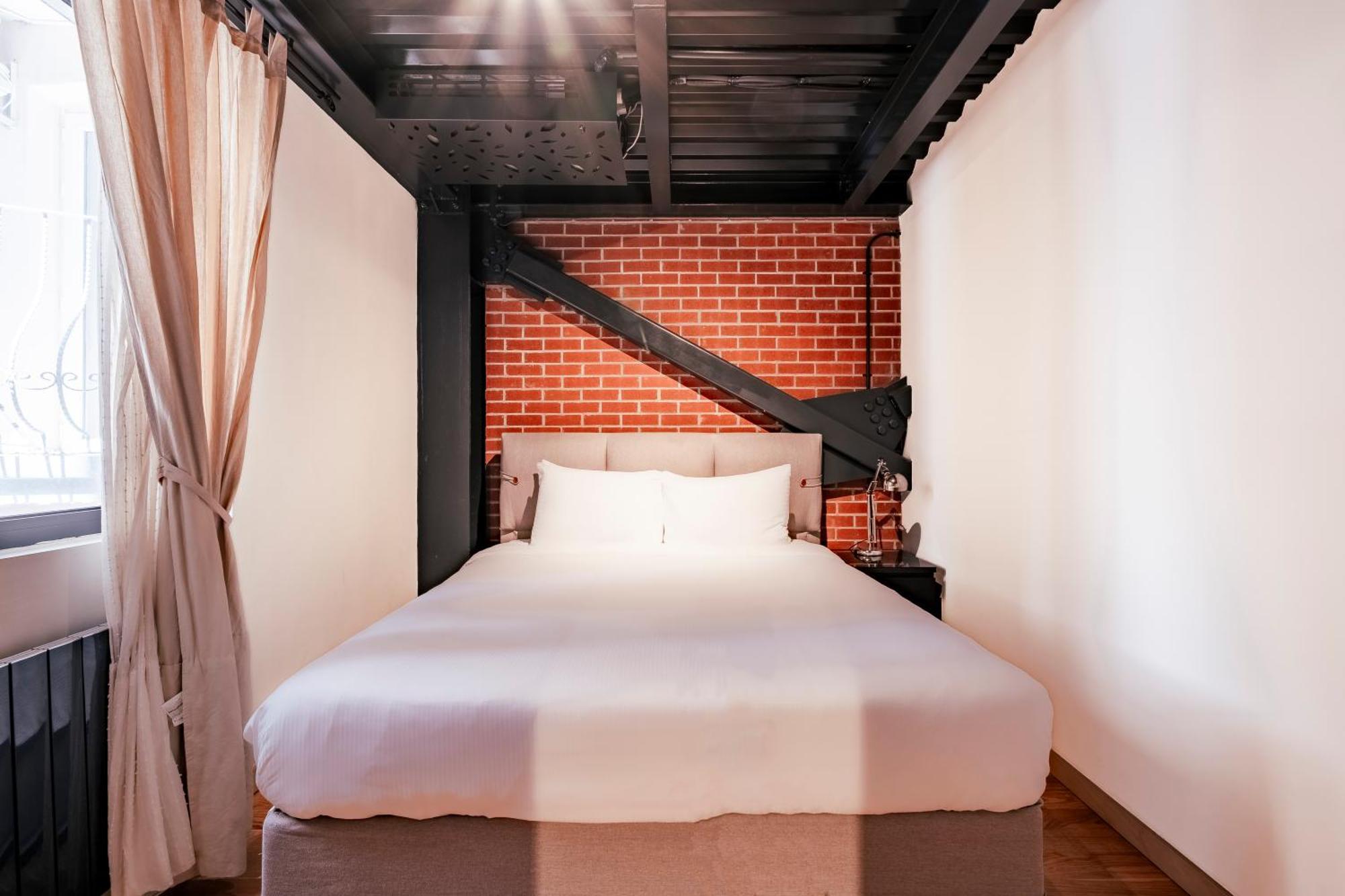 Homie Suites - "Loft 27" Urban Comfort Suites In The Heart Of Cihangir Стамбул Экстерьер фото